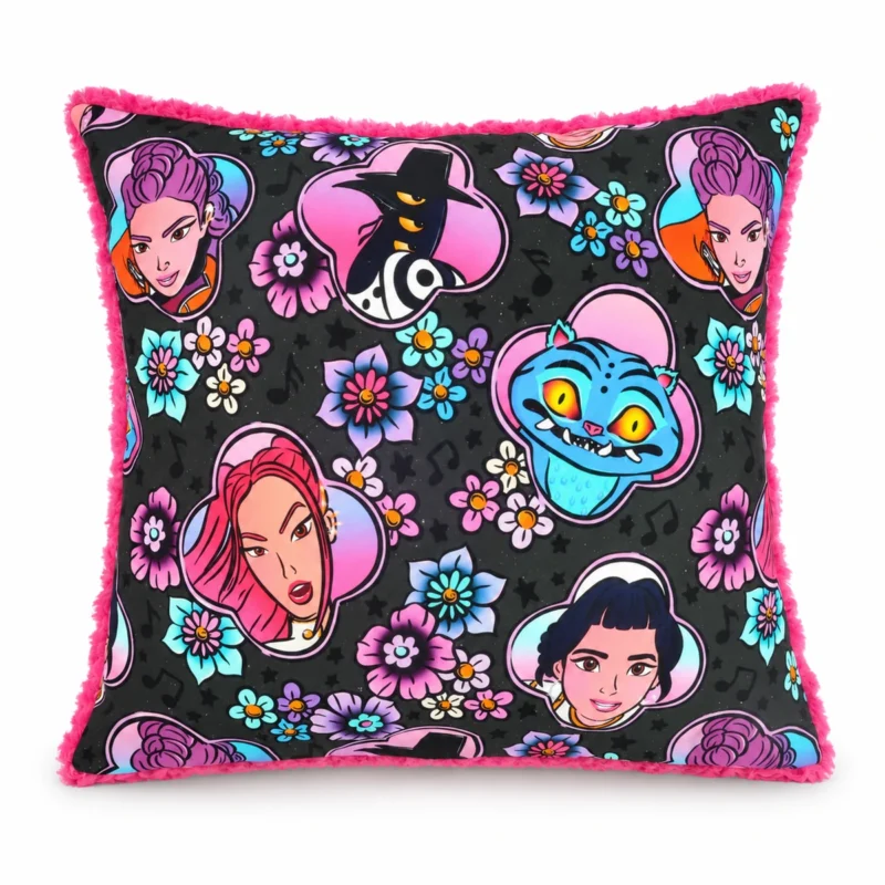 Poduszka do przytulania z motywem k-pop 40x40cm